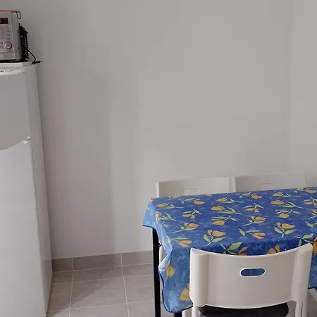 Vizparti דירה