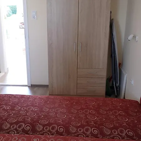 Vizparti Апартаменты *